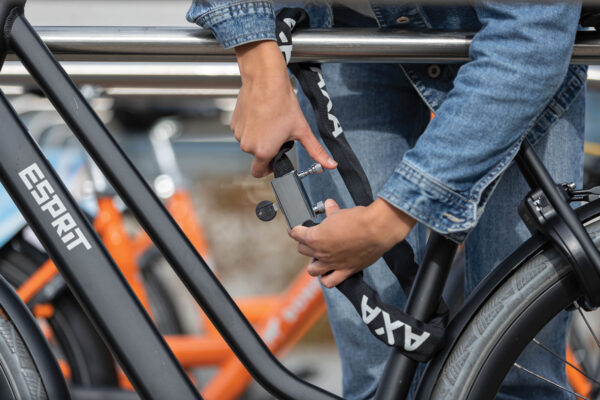 Kettlukk-AXA-HAWK-10083-KEYS-4 Kettlukk AXA HAWK 100*8/3 KEYS