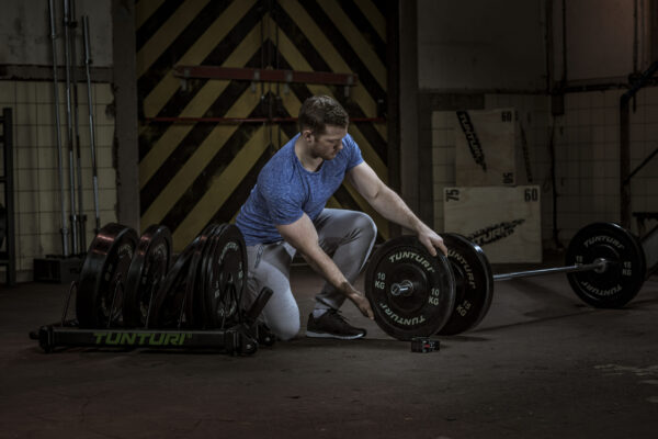 Tunturi sfeerbeelden crosstrainers 2018 Raskusketas TUNTURI Training Bumper Plate, 50 mm, 5 kg