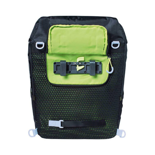 jalgrattakott-basil-miles-bicycle-daypack-17-liter-black_3 Jalgrattale kinnitatav seljakott Basil Miles, 17 l