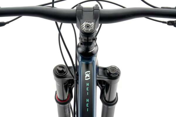 kona_hei_hei_2022_4 Maastikuratas Kona Hei Hei (L)