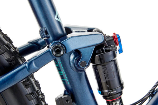 kona_hei_hei_2022_6 Maastikuratas Kona Hei Hei (L)